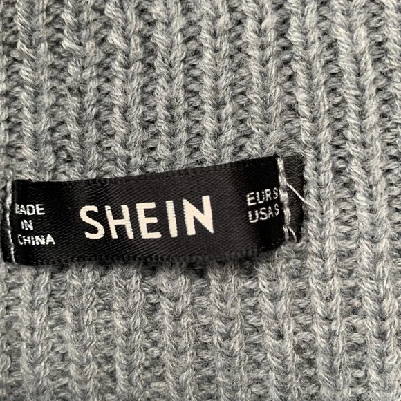 SHEIN Mock Neck Cropped Sweater - Picture 3 of 6